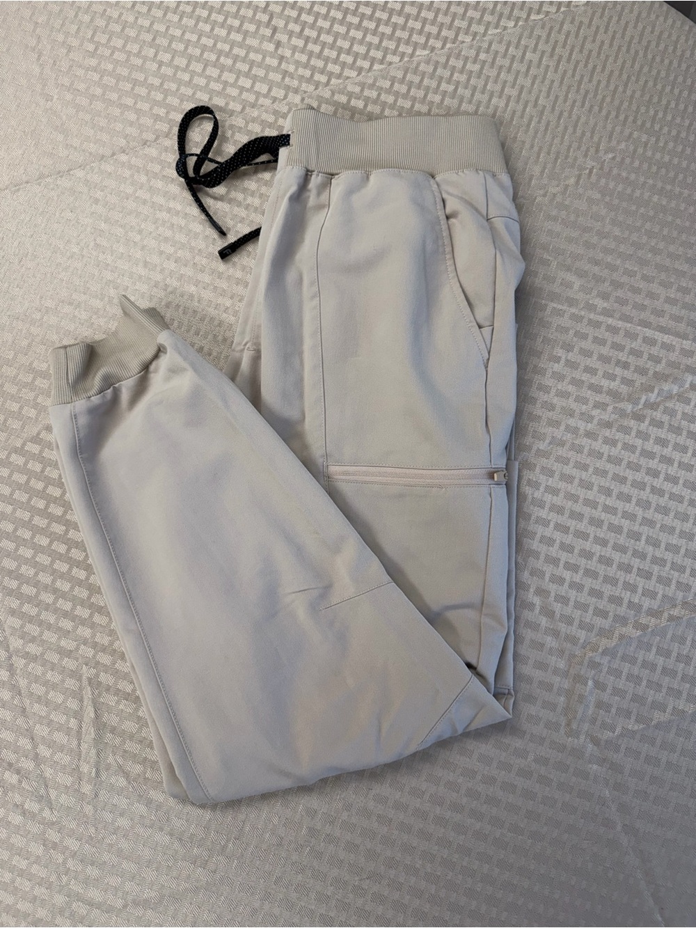 Fabletics scrub pants